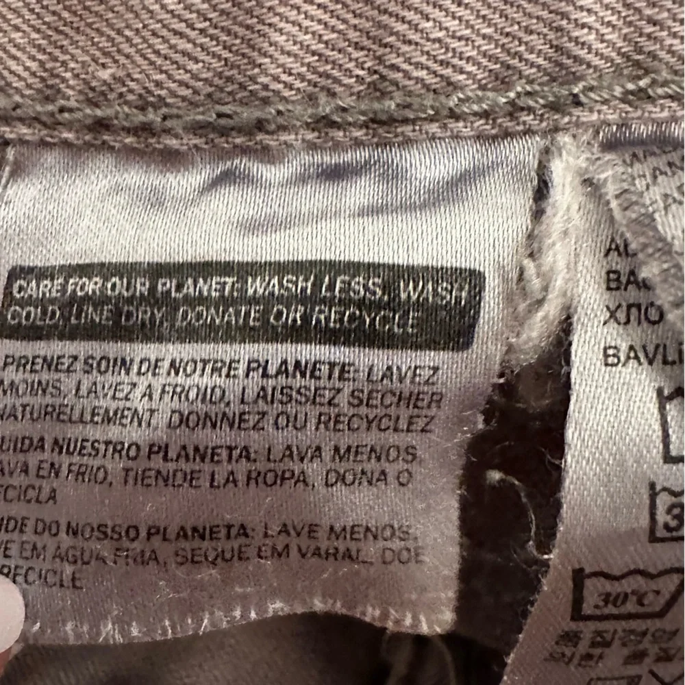 Levis Cut Off Shorts Mens 32 Gray 511  Denim Street Work raw Hems (z)